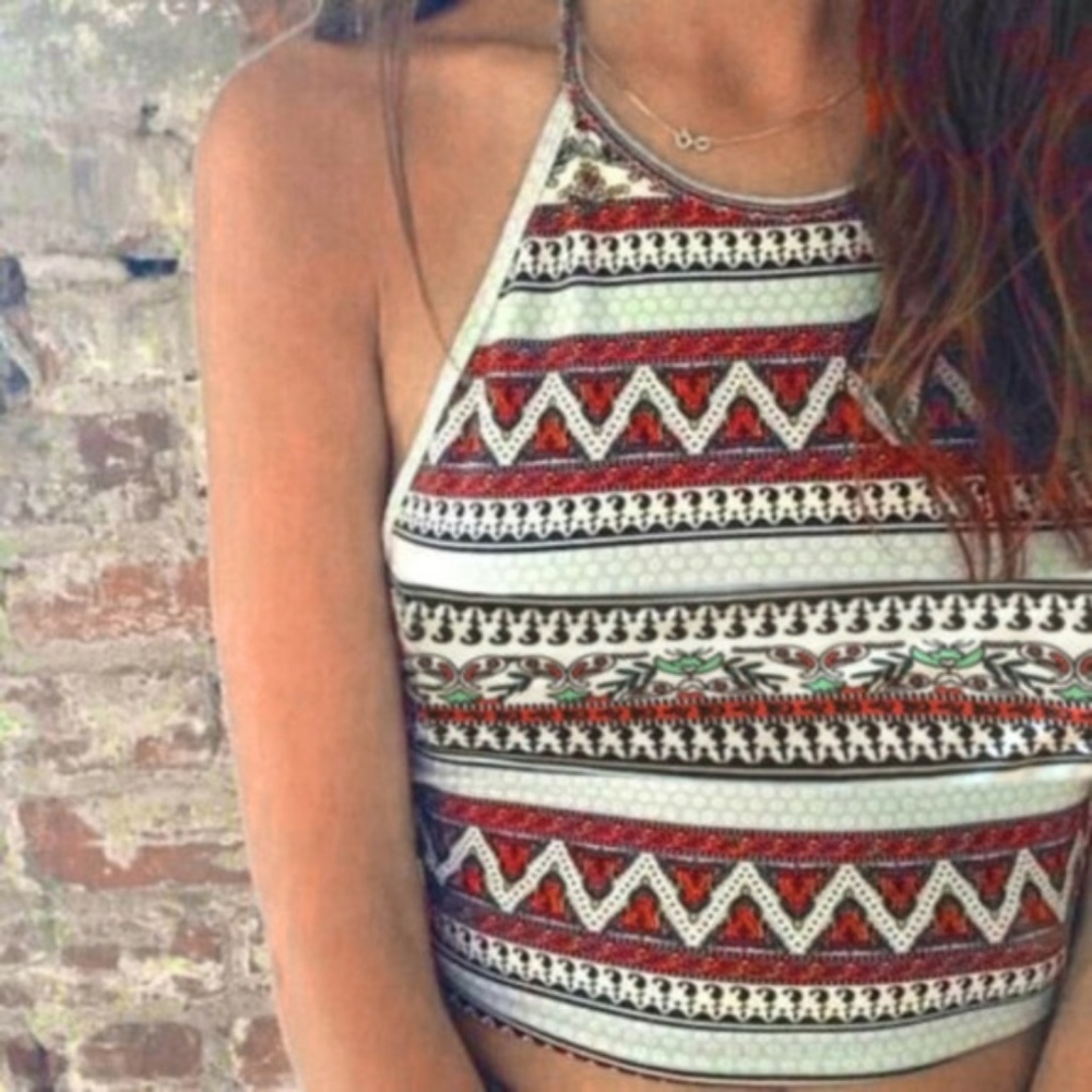 Stretchy Zig Zag Boho Halter Crop Top O/S - Picture 1 of 4